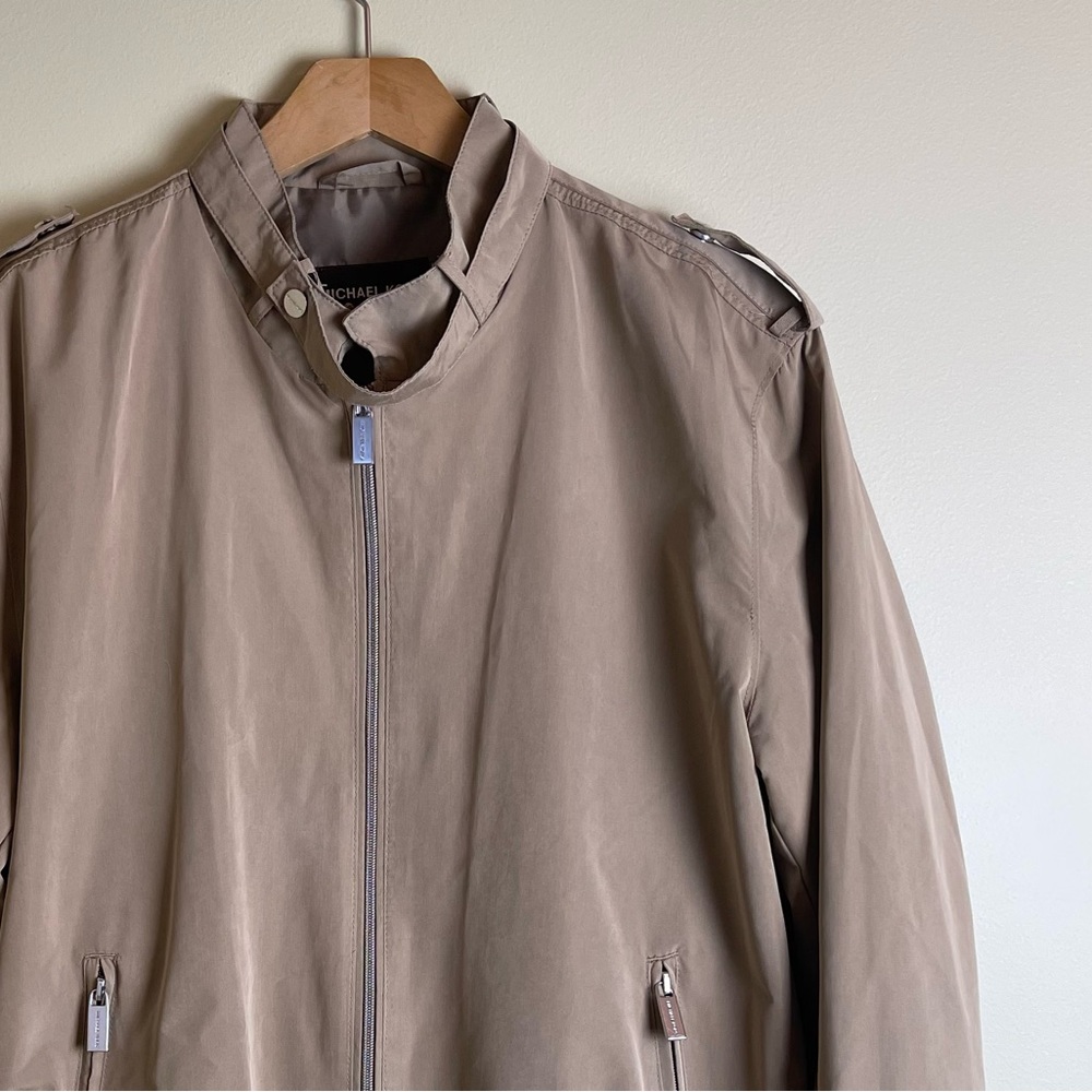 Michael Kors Men’s Brown Beige Bomber Jacket  Size Large